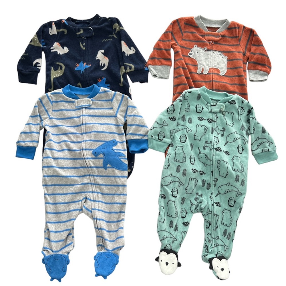 Simple Joys Carters baby boy footie pajamas 0-3 months Bundles 4pcs